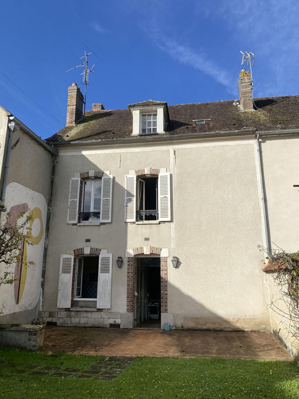 Achat maison à vendre 4 chambres 159 m² - Égreville