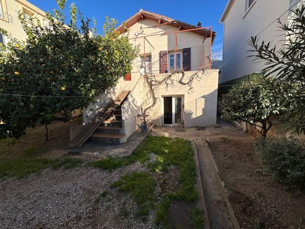 Achat maison à vendre 2 chambres 62 m² - Toulon