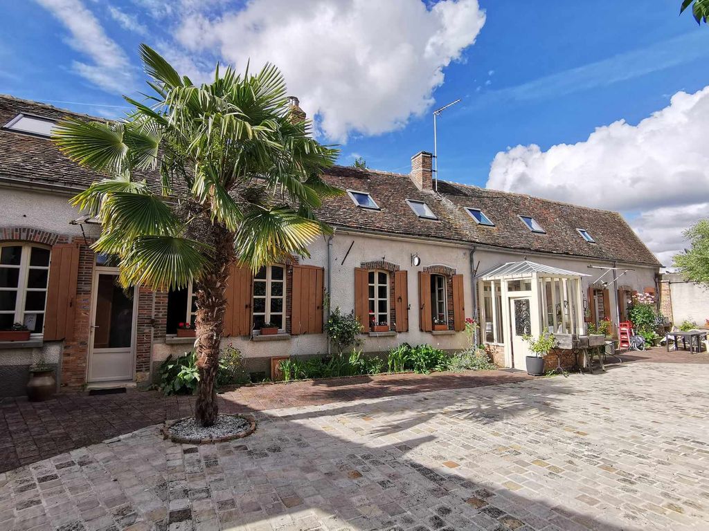 Achat maison à vendre 3 chambres 170 m² - Fontainebleau