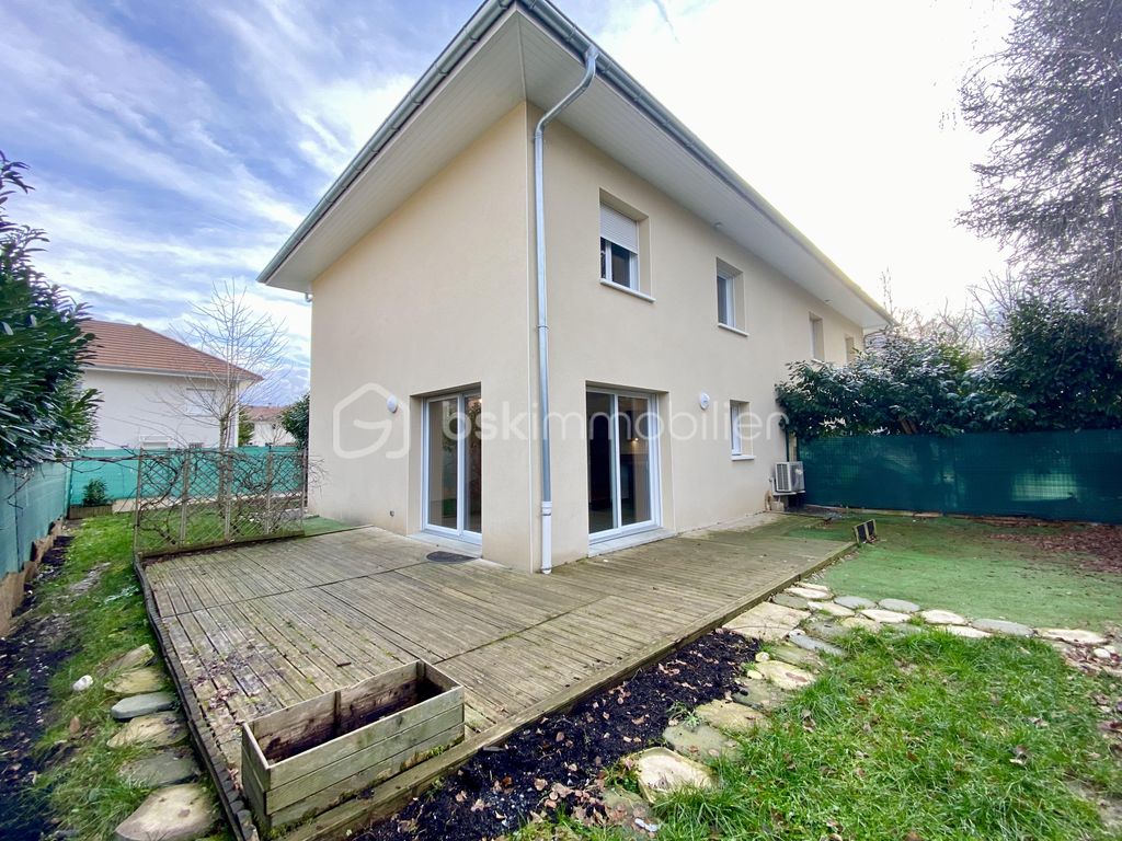 Achat maison à vendre 4 chambres 83 m² - Reignier-Ésery