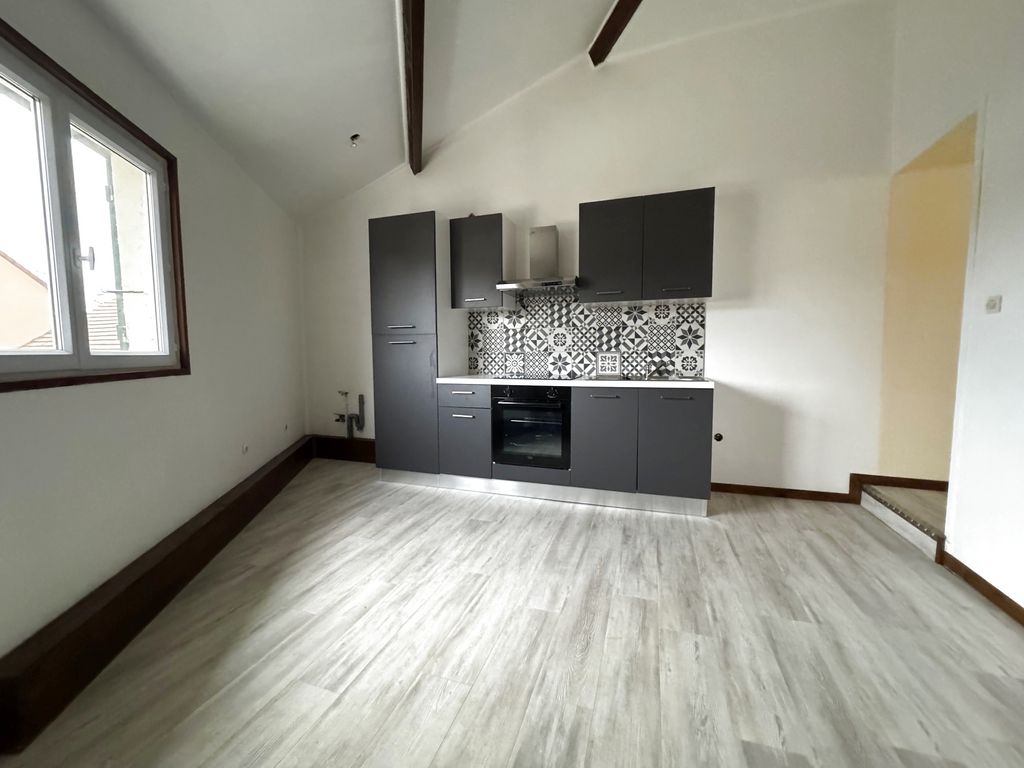 Achat appartement à vendre 4 pièces 90 m² - La Chapelle-en-Serval