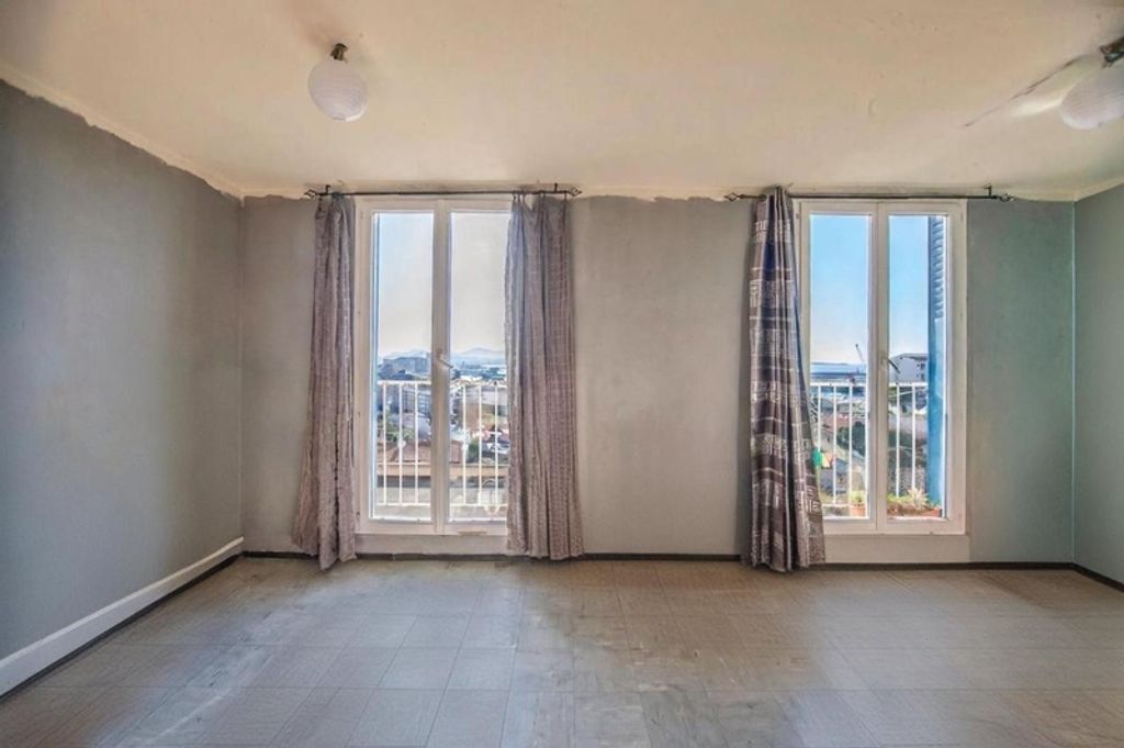 Achat studio à vendre 28 m² - Marseille 15ème arrondissement