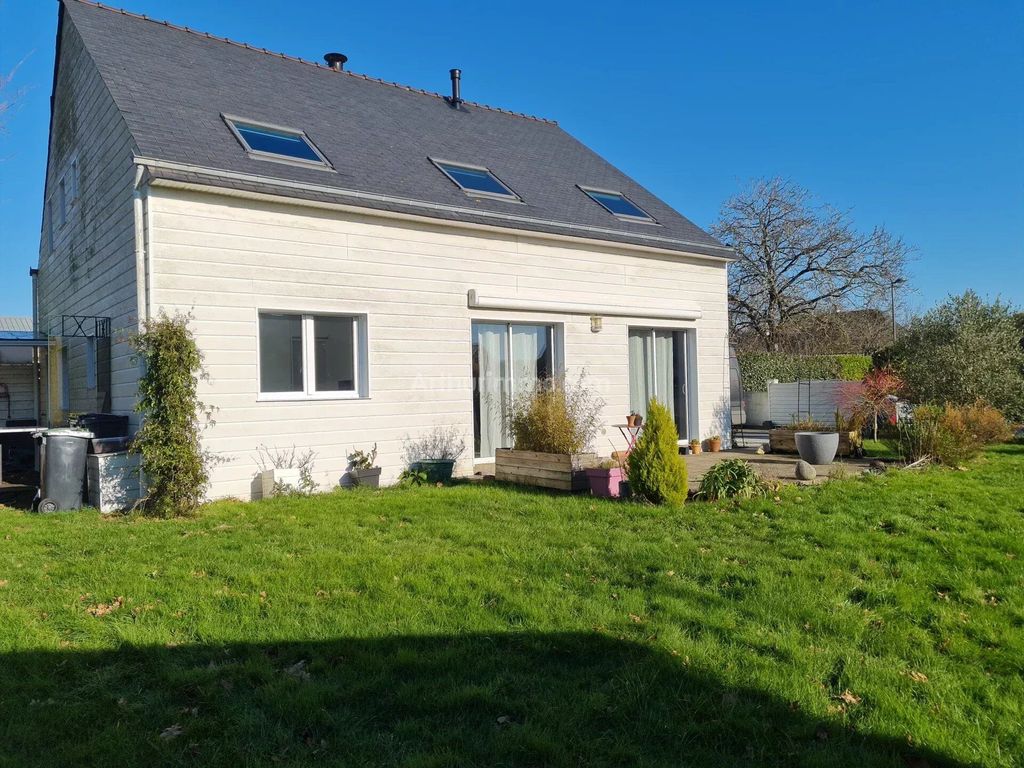 Achat maison à vendre 4 chambres 90 m² - Pluvigner