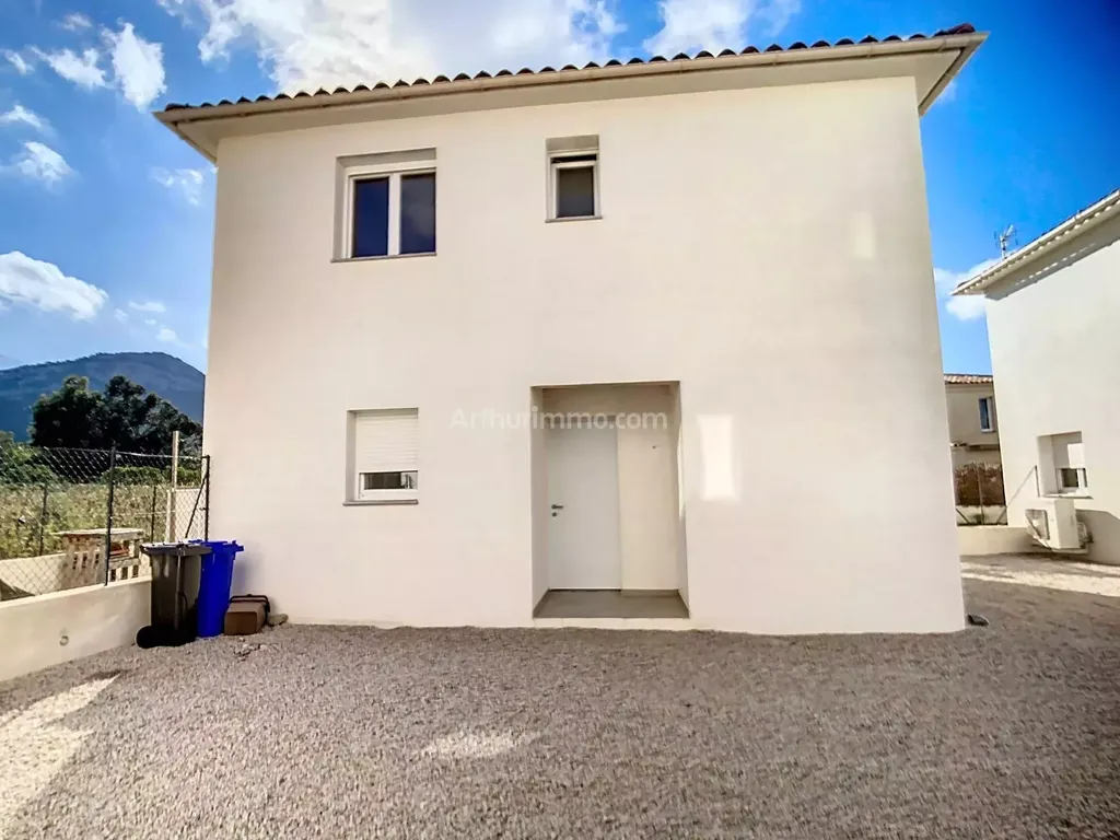 Achat maison à vendre 3 chambres 92 m² - Calenzana