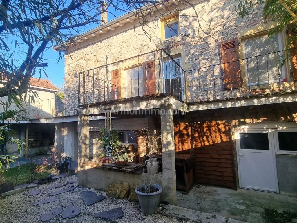 Achat maison à vendre 4 chambres 220 m² - Villerest