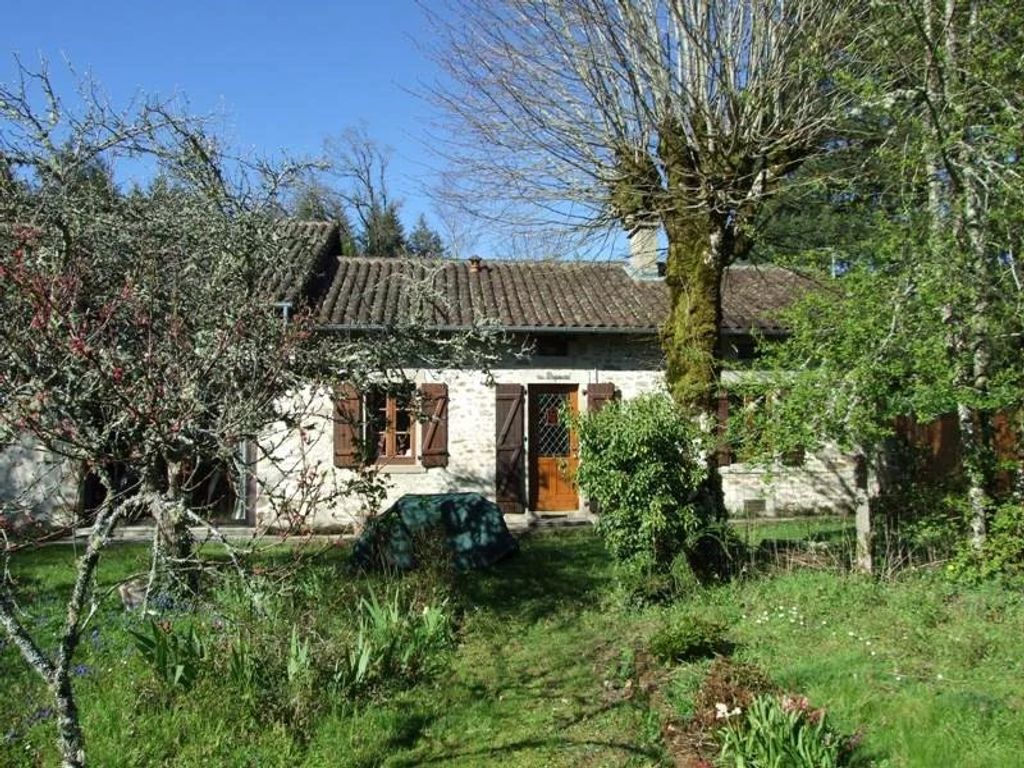 Achat maison à vendre 3 chambres 150 m² - La Chapelle-Montbrandeix