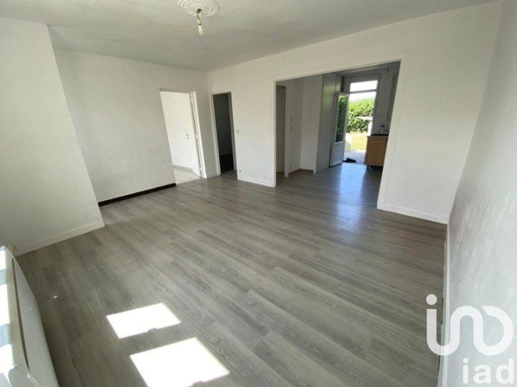 Achat maison à vendre 4 chambres 90 m² - Segré-en-Anjou-Bleu