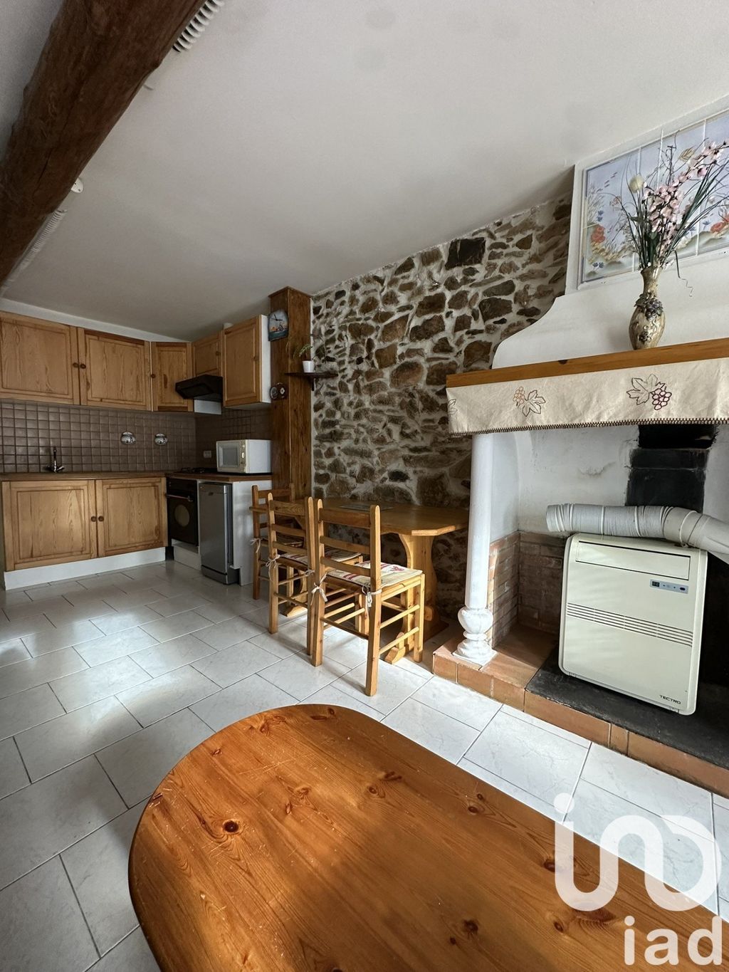 Achat maison à vendre 2 chambres 58 m² - Névian