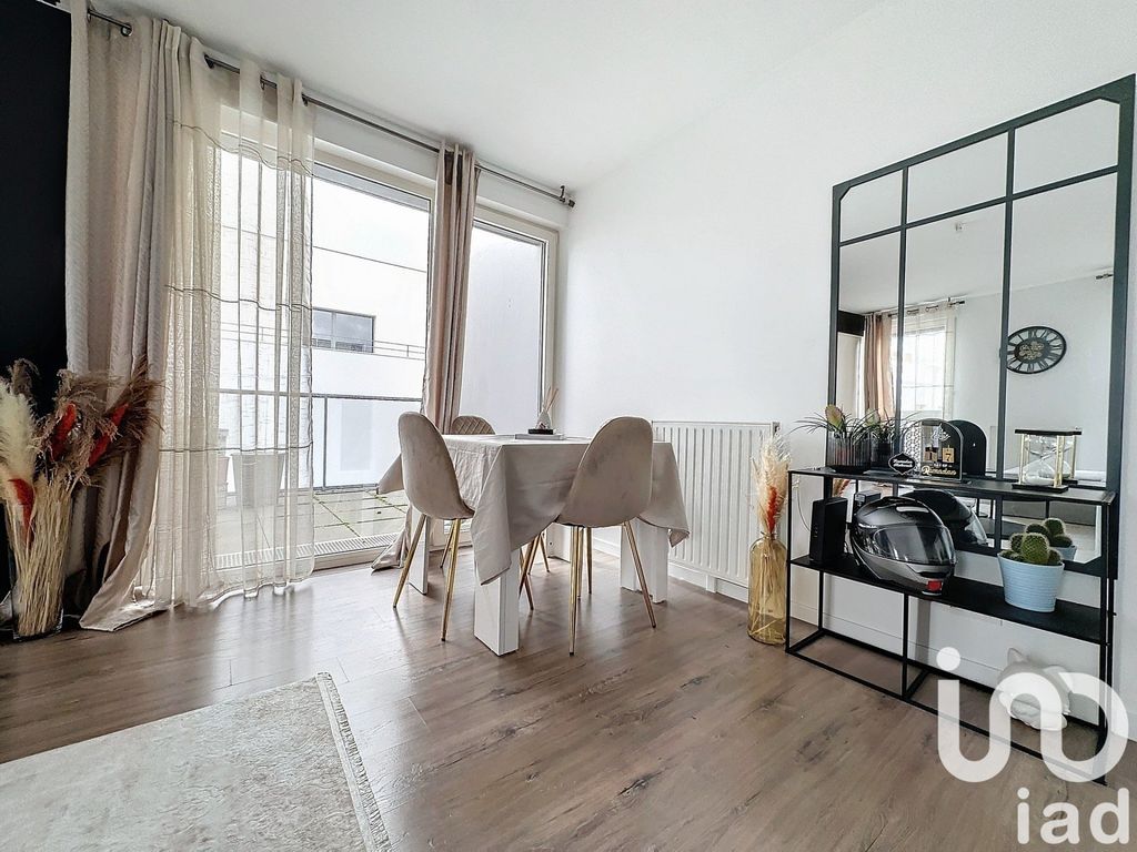 Achat appartement à vendre 3 pièces 69 m² - Aubervilliers