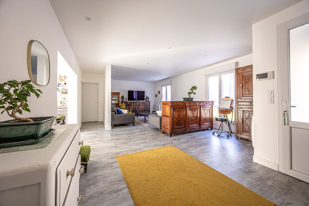 Achat maison à vendre 3 chambres 107 m² - Breuillet