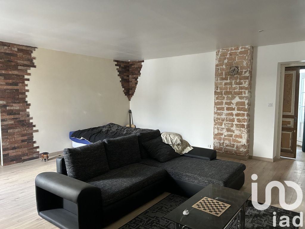 Achat appartement à vendre 4 pièces 101 m² - Chalais