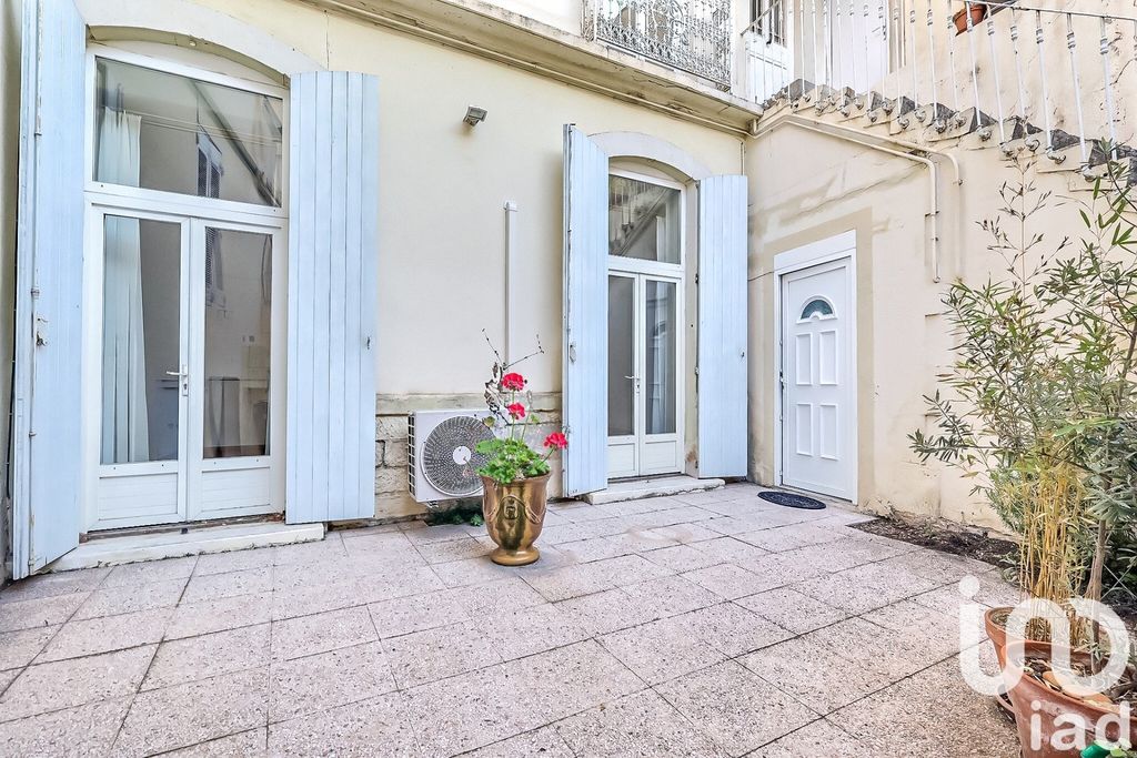 Achat appartement à vendre 3 pièces 77 m² - Nîmes