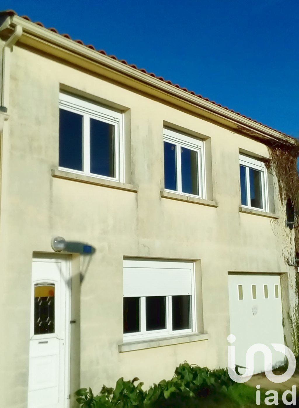 Achat maison à vendre 3 chambres 81 m² - Aubigny-les-Clouzeaux