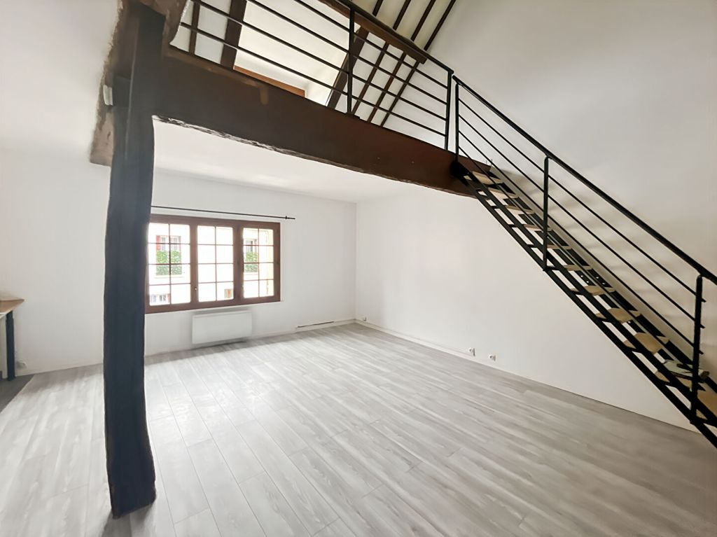 Achat maison à vendre 1 chambre 73 m² - Juziers