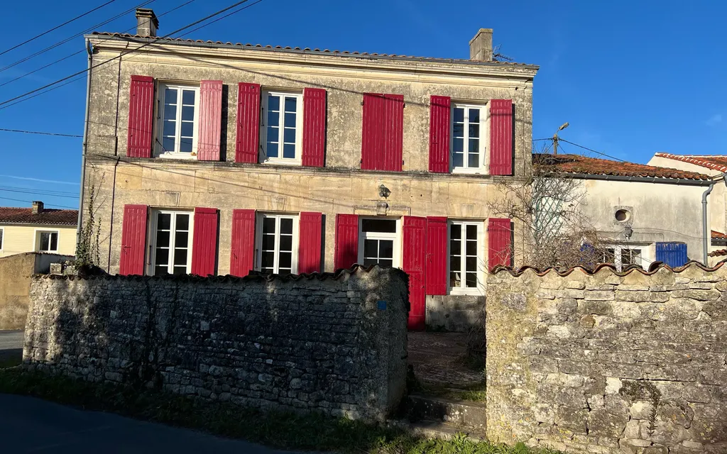 Achat maison à vendre 3 chambres 150 m² - Asnières-la-Giraud