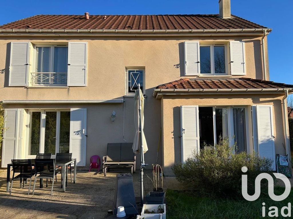 Achat maison à vendre 4 chambres 133 m² - Longpont-sur-Orge