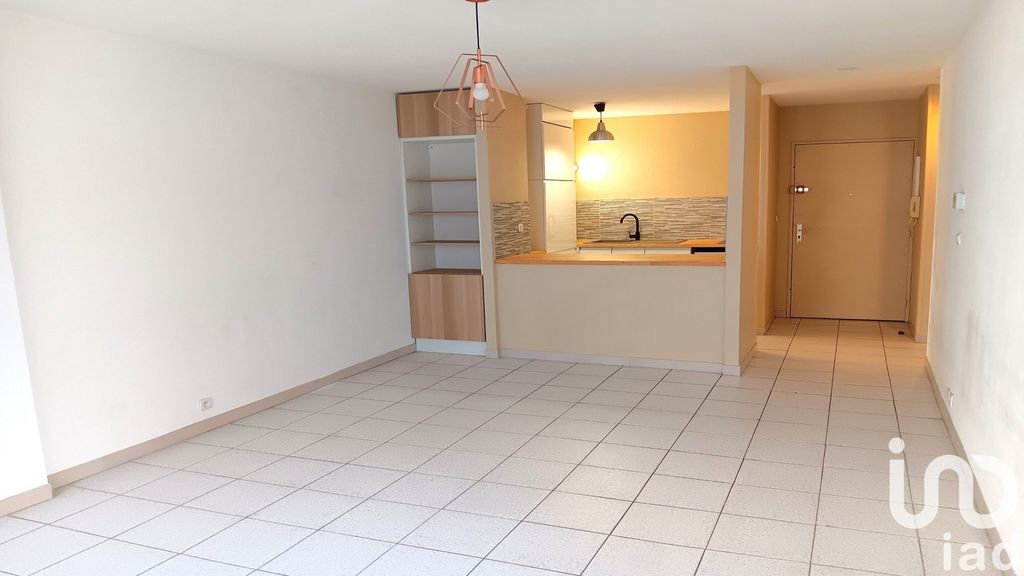 Achat appartement à vendre 2 pièces 44 m² - Nîmes