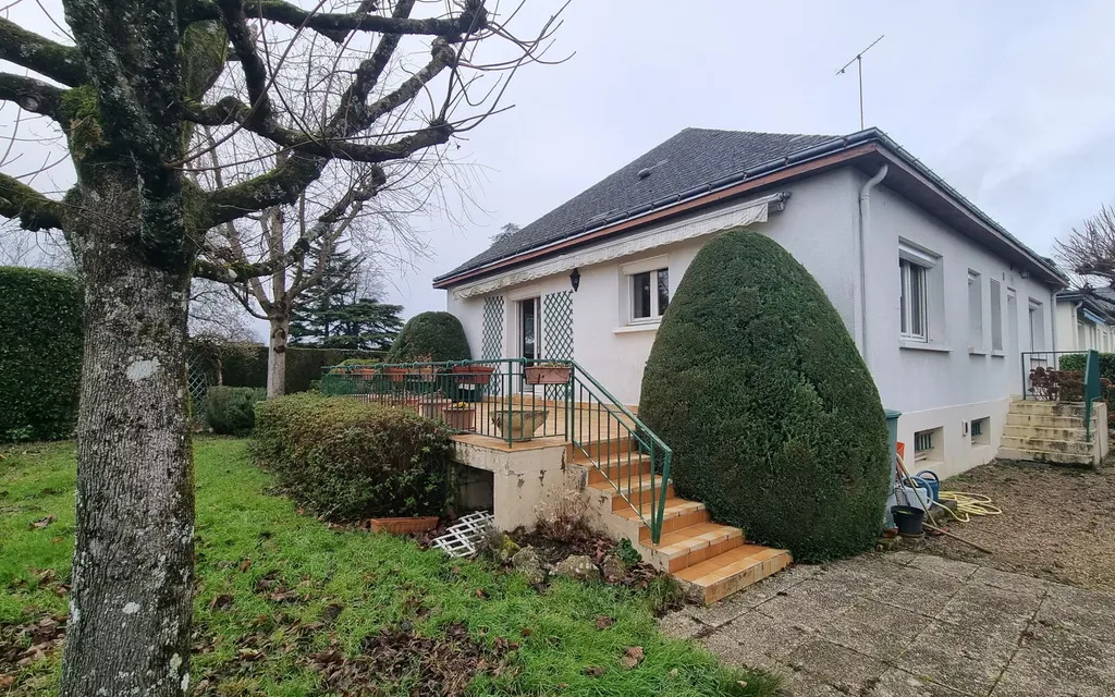 Achat maison à vendre 5 chambres 121 m² - Luynes