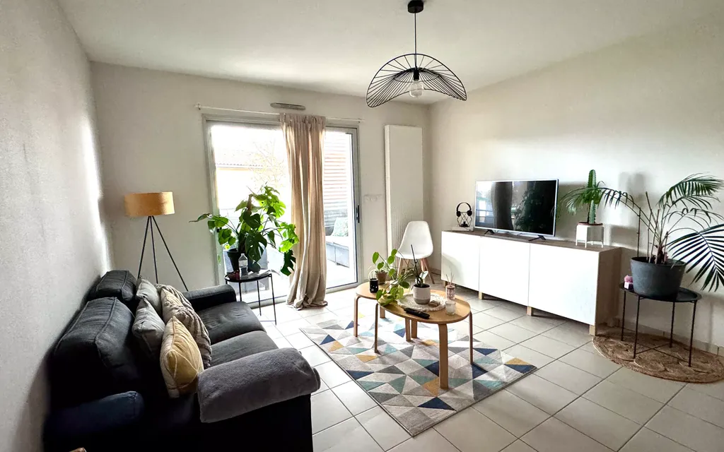 Achat appartement à vendre 2 pièces 44 m² - Saint-Jean