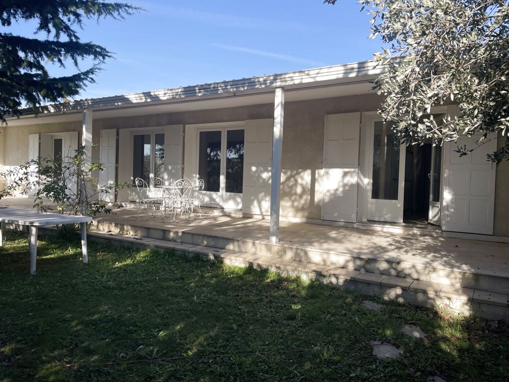 Achat maison à vendre 4 chambres 165 m² - Salon-de-Provence