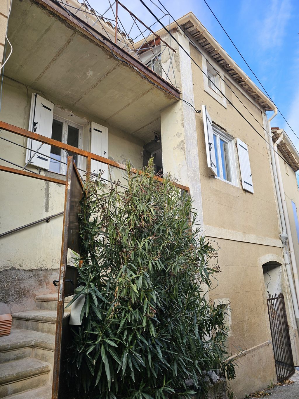 Achat maison à vendre 2 chambres 90 m² - Cabrières-d'Aigues