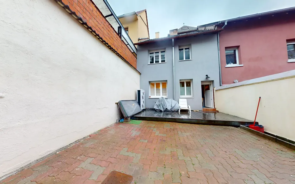 Achat maison à vendre 4 chambres 95 m² - Strasbourg