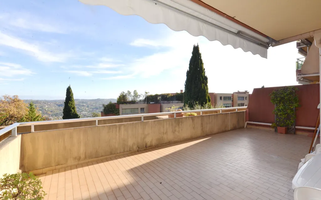 Achat appartement à vendre 2 pièces 44 m² - Grasse