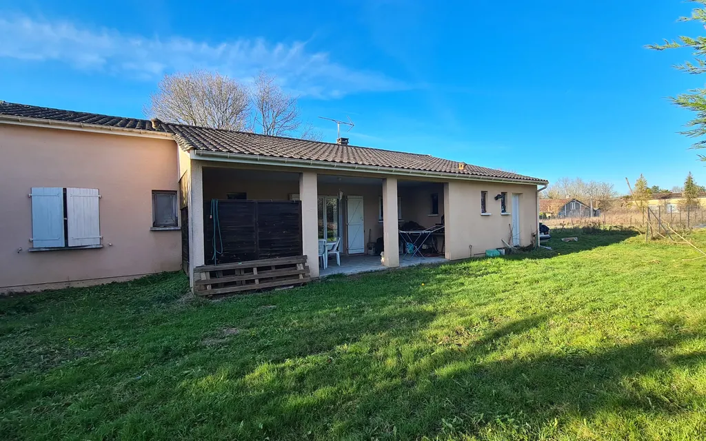 Achat maison à vendre 3 chambres 121 m² - Vérac