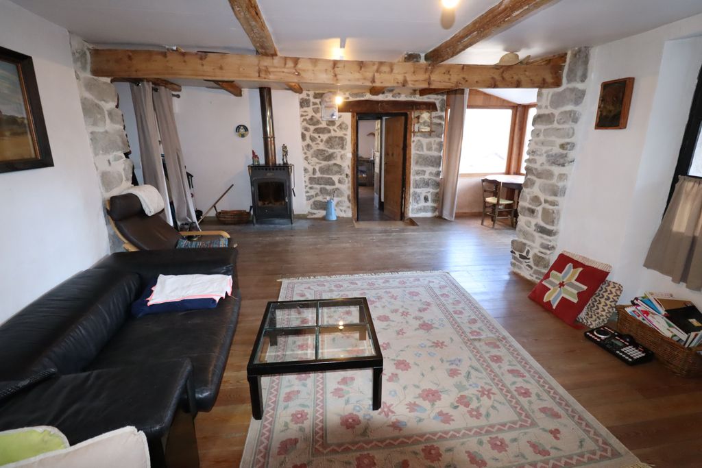 Achat maison à vendre 4 chambres 130 m² - Villars-Colmars