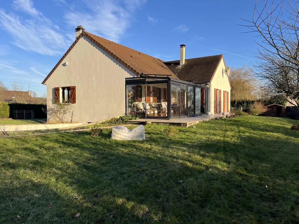 Achat maison à vendre 5 chambres 132 m² - Rambouillet