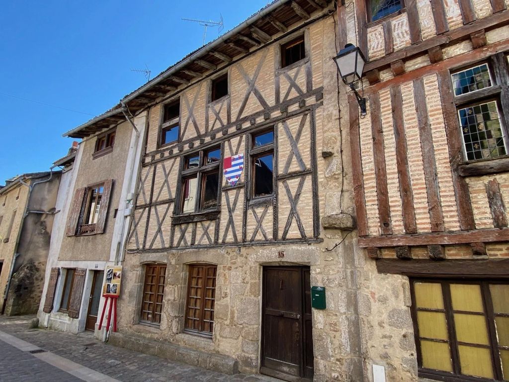 Achat maison à vendre 4 chambres 240 m² - Parthenay