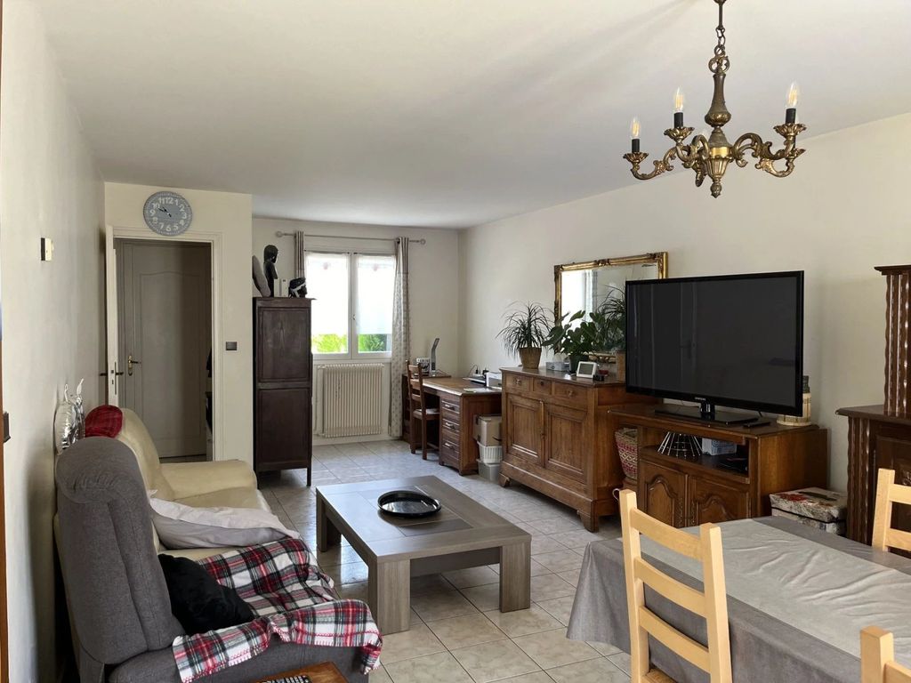 Achat maison à vendre 4 chambres 105 m² - Parthenay