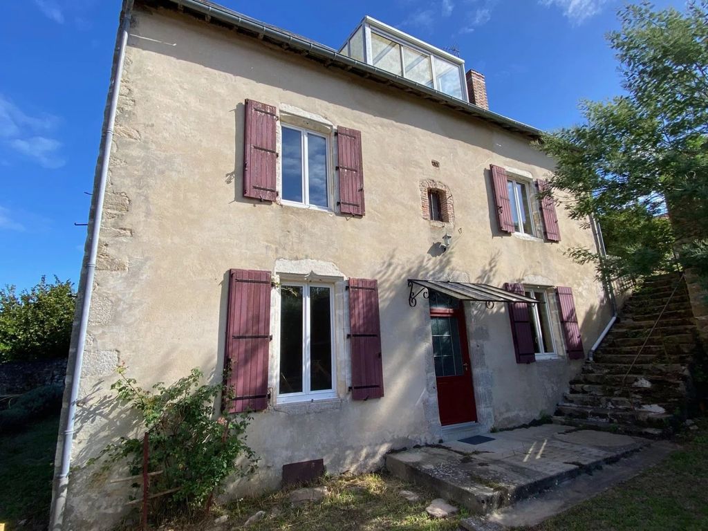 Achat maison à vendre 3 chambres 227 m² - La Peyratte