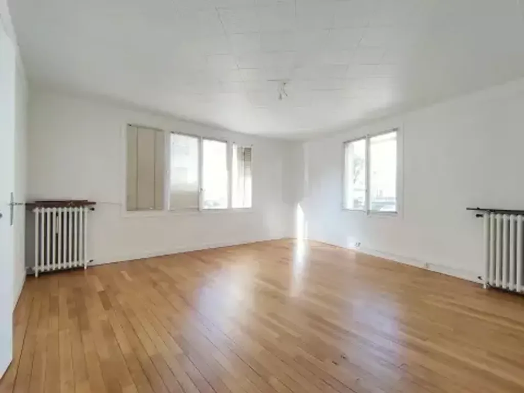 Achat appartement à vendre 4 pièces 71 m² - Versailles