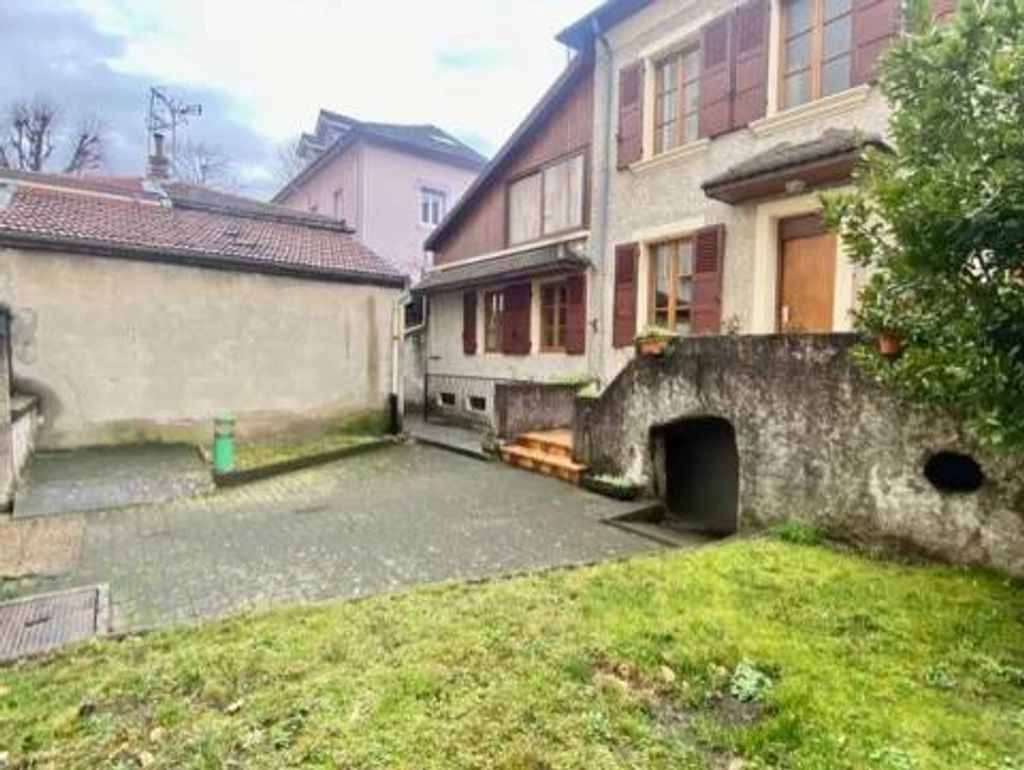 Achat appartement à vendre 5 pièces 110 m² - Grenoble