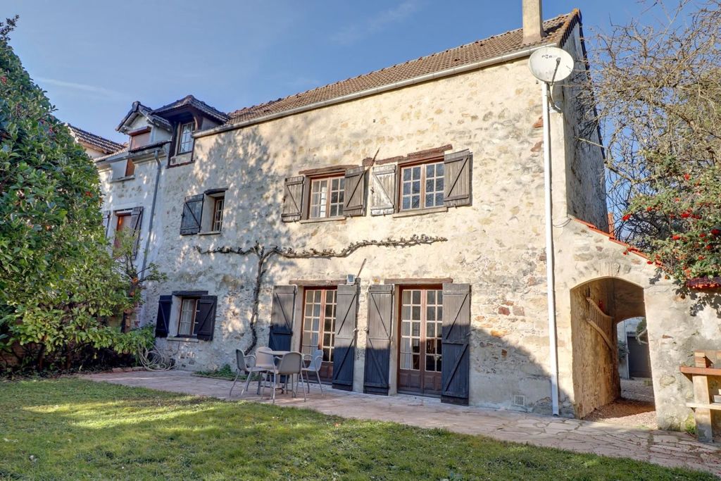 Achat maison à vendre 5 chambres 193 m² - Maurecourt