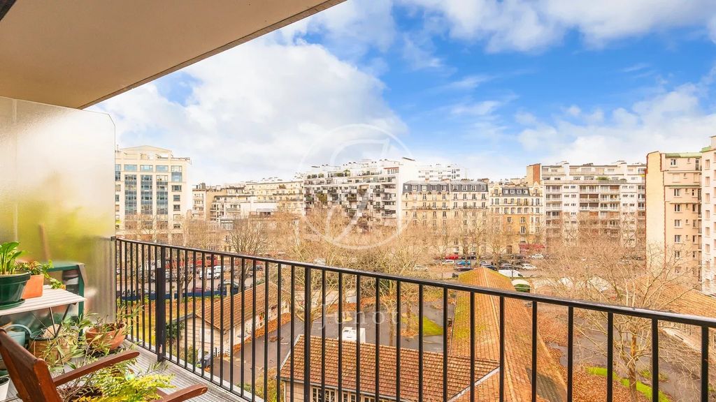 Achat appartement à vendre 5 pièces 104 m² - Paris 16ème arrondissement