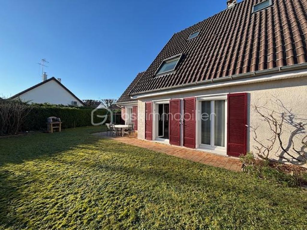 Achat maison à vendre 4 chambres 145 m² - Pontault-Combault