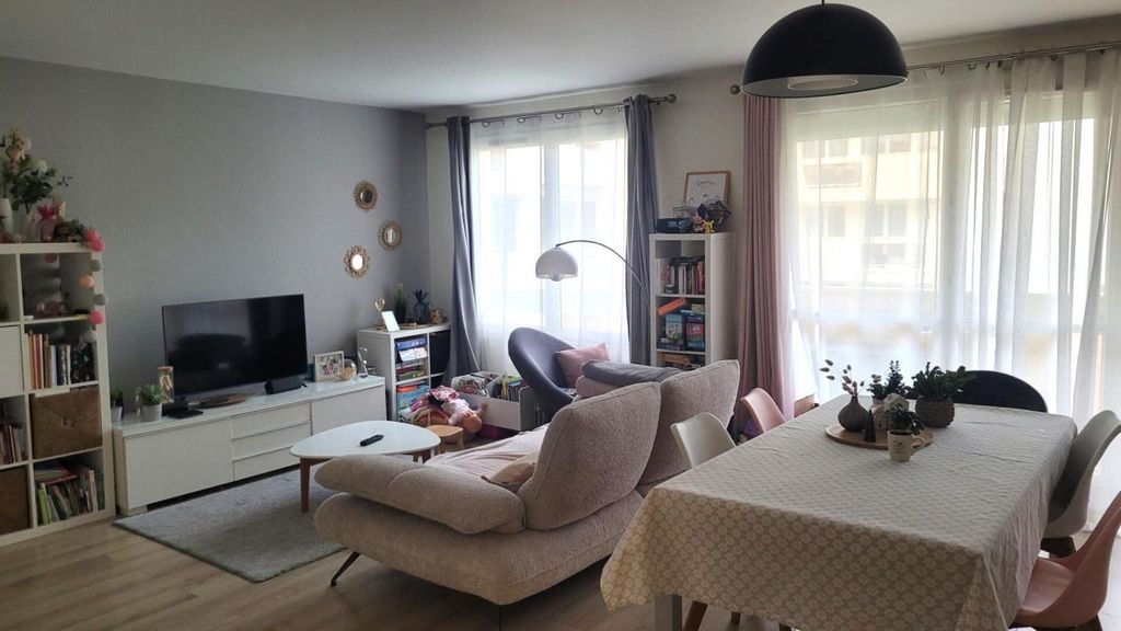 Achat appartement à vendre 4 pièces 83 m² - Vaires-sur-Marne