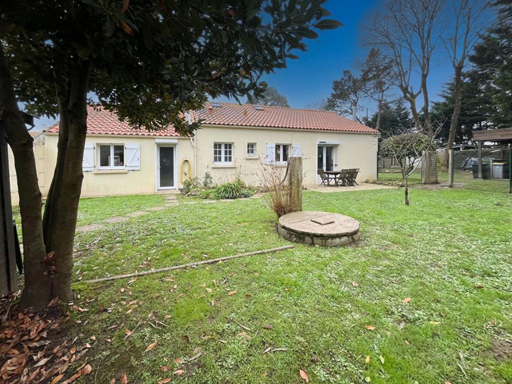 Achat maison à vendre 3 chambres 119 m² - Saint-Brevin-les-Pins