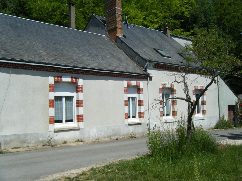 Achat maison à vendre 5 chambres 135 m² - Cloyes les Trois Rivières