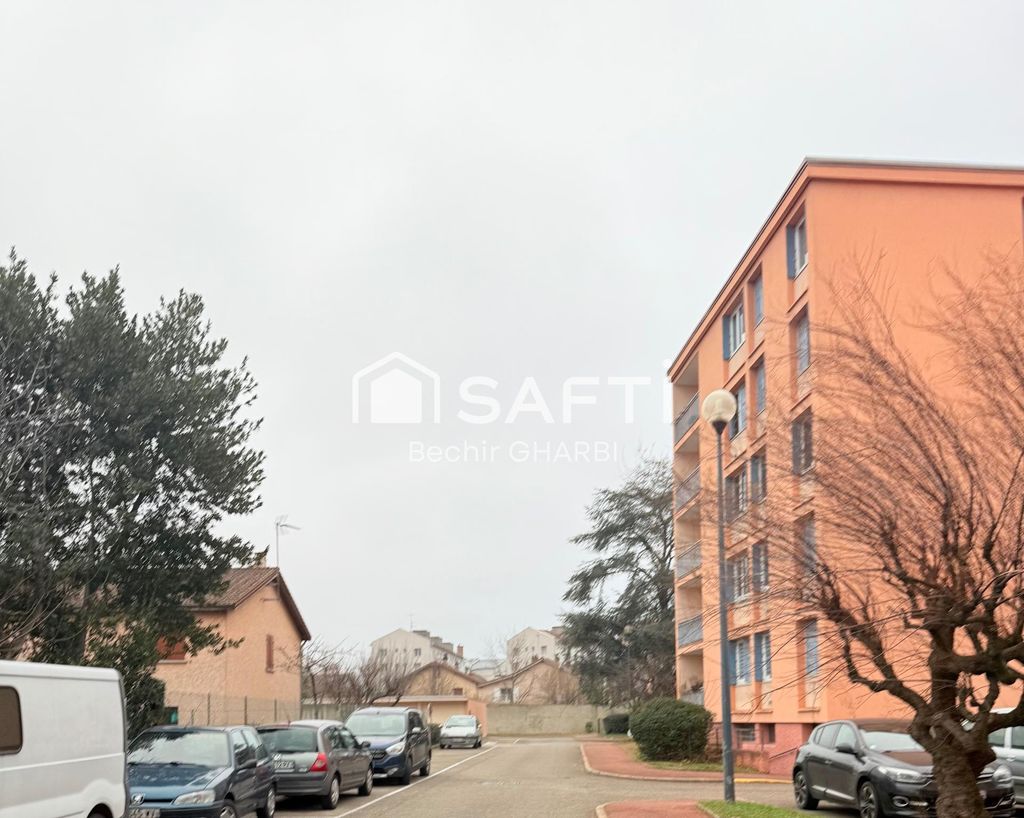 Achat appartement à vendre 4 pièces 72 m² - Vénissieux