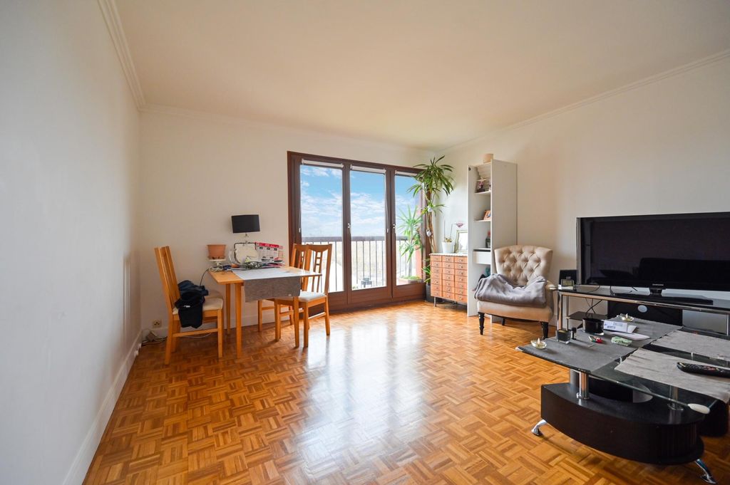 Achat appartement à vendre 2 pièces 49 m² - Alfortville