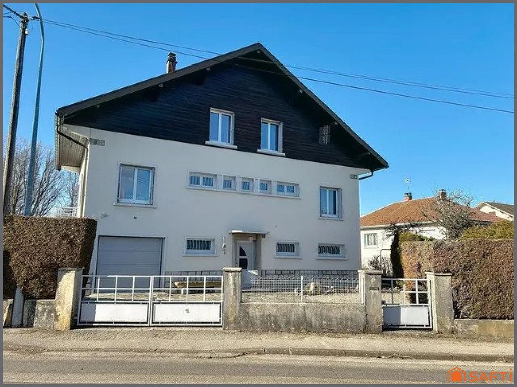 Achat maison à vendre 7 chambres 176 m² - Pontarlier