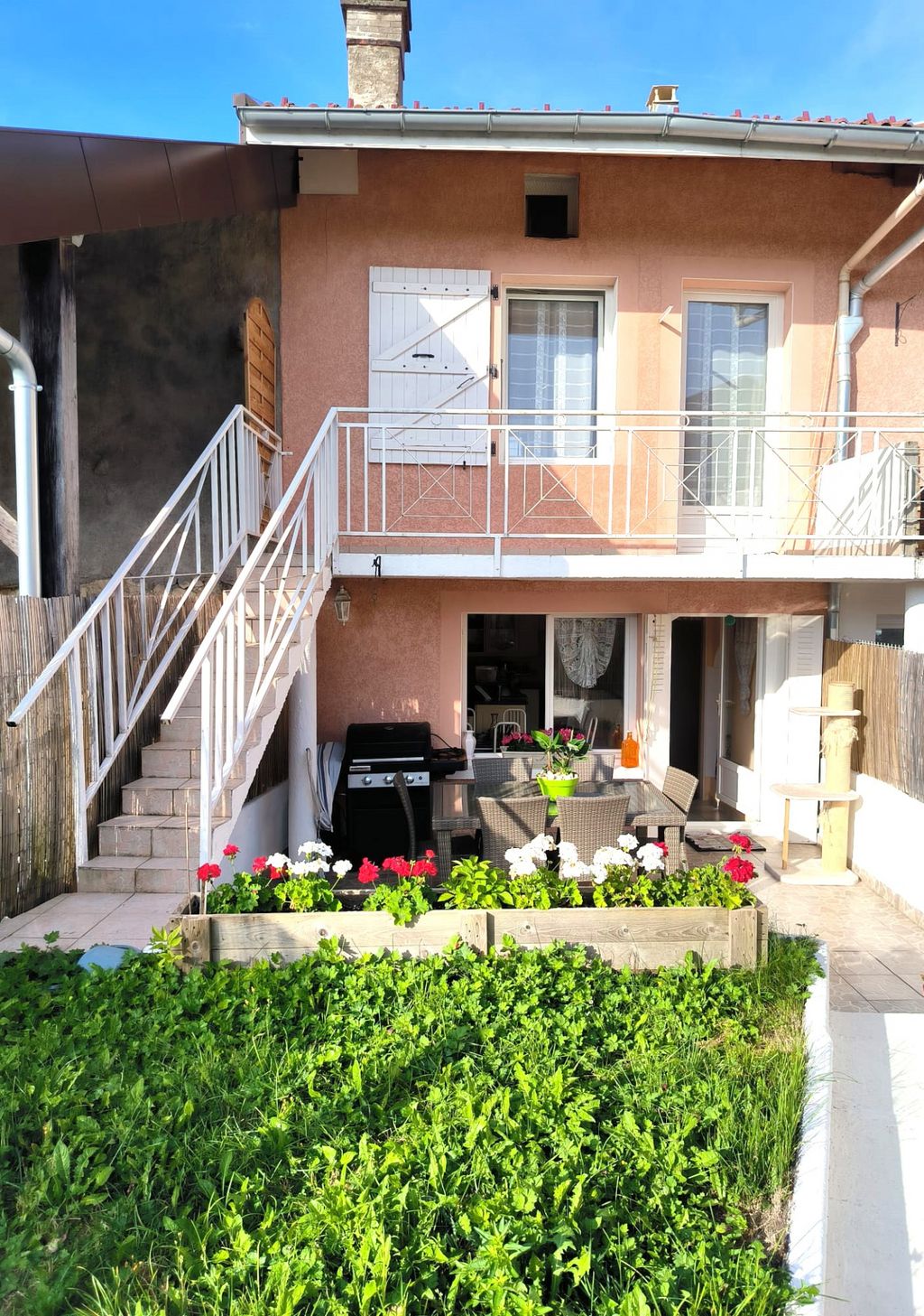 Achat maison à vendre 4 chambres 160 m² - Viry