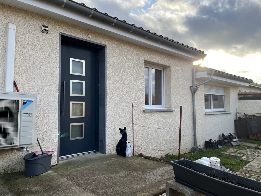 Achat maison à vendre 4 chambres 123 m² - Rochefort-Samson