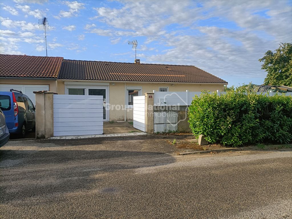 Achat maison à vendre 3 chambres 86 m² - Granges-les-Beaumont