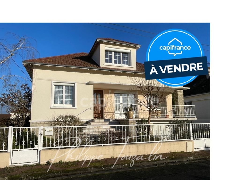 Achat maison à vendre 6 chambres 152 m² - Châtellerault