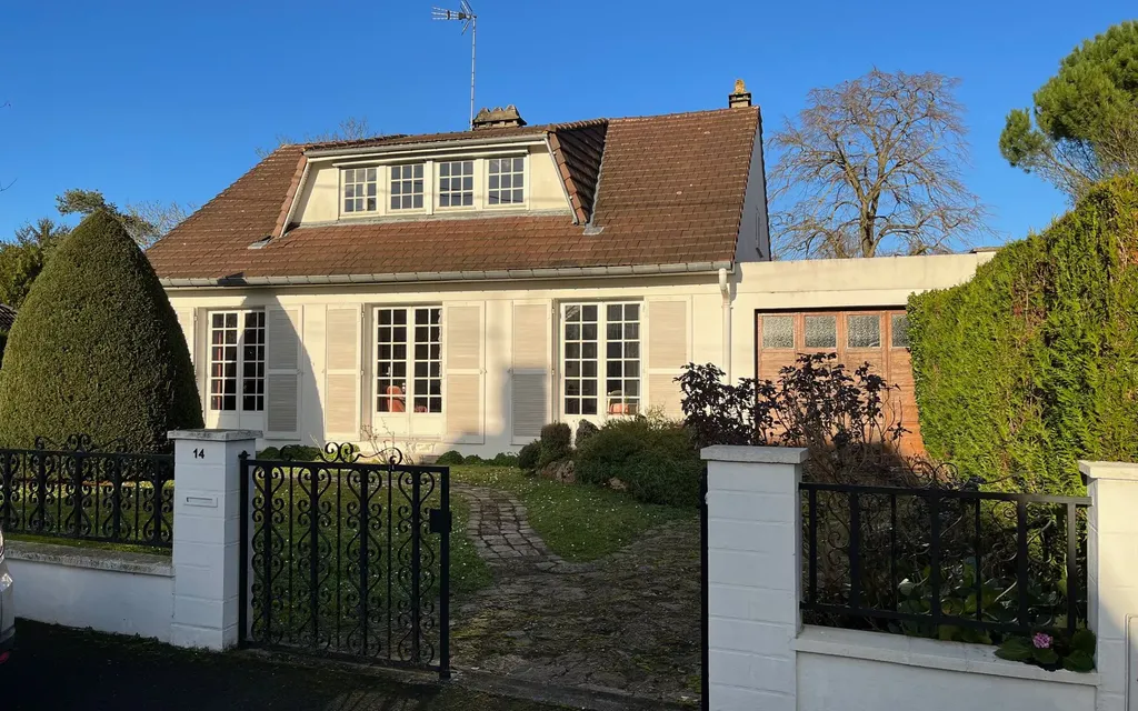 Achat maison à vendre 4 chambres 130 m² - Vaires-sur-Marne