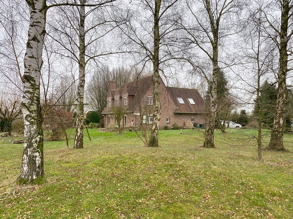 Achat maison à vendre 5 chambres 150 m² - Vieille-Chapelle